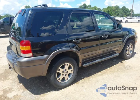 2005 Ford Escape Xlt from USA, damaged, VIN 1FMYU03185KB77110